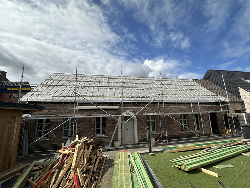 Project Image /images/projecten/dakconstructie-mere/3.jpg